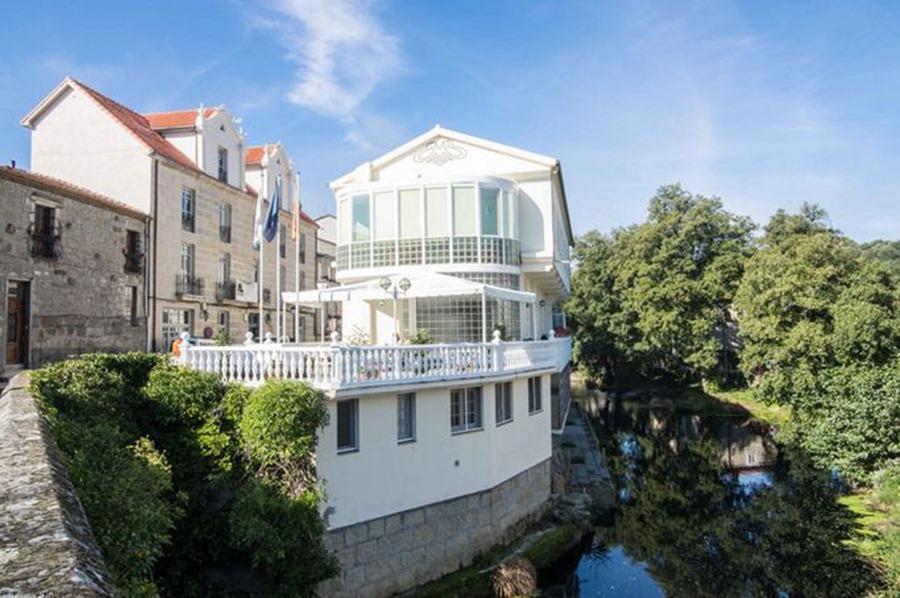 Hotel Ansuina Banos Del Molgas Luaran gambar