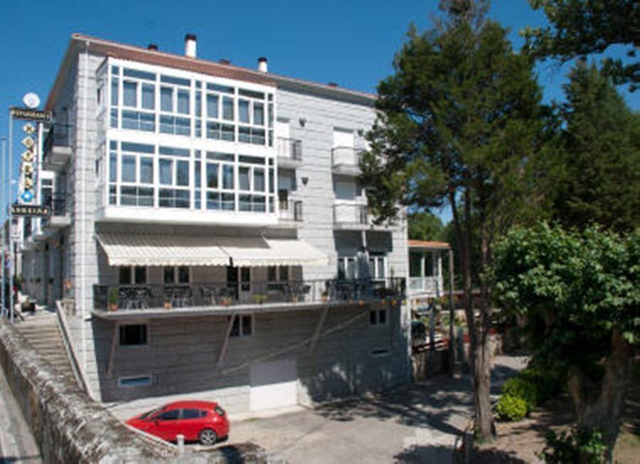 Hotel Ansuina Banos Del Molgas Luaran gambar